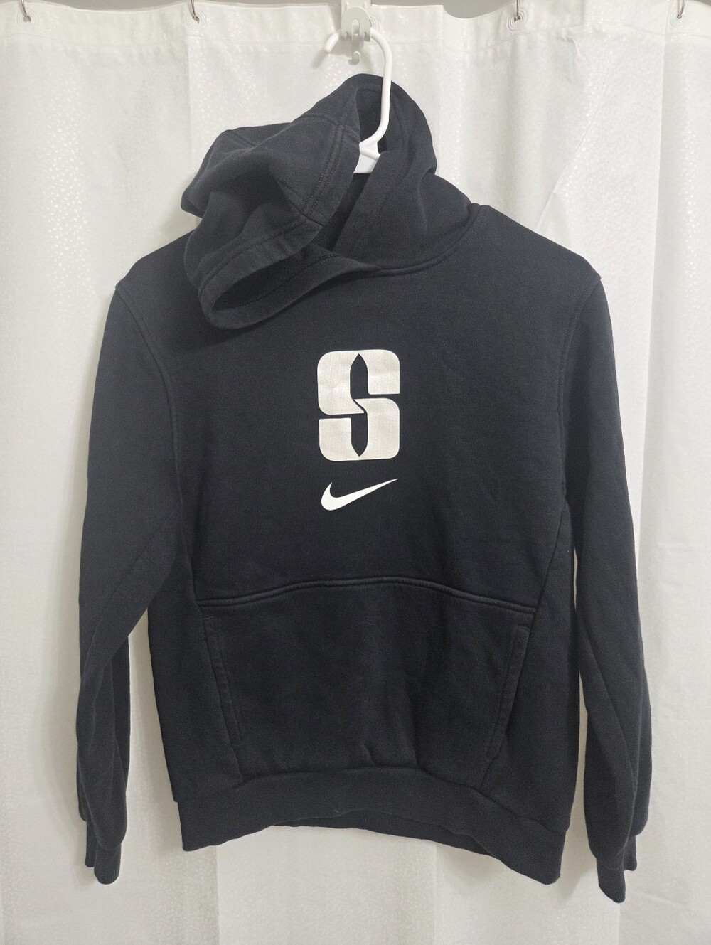 (5/$25) Nike Kids' Sabrina Fleece Basketball Hoodie Size Large